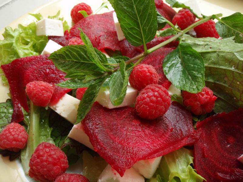 Voedwel, natuurlijk voedingsadvies, bietensalade