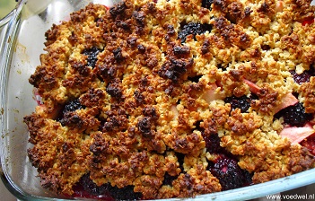 Voedwel, natuurlijk voedingsadvies, bramen-appelcrumble